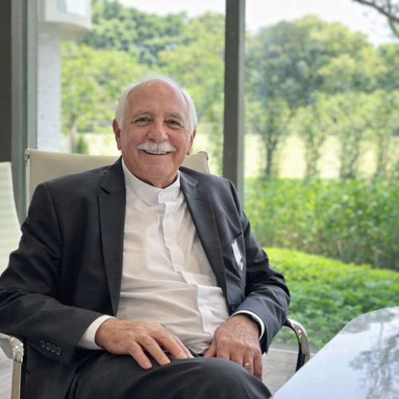 Moshe Safdie profile photo